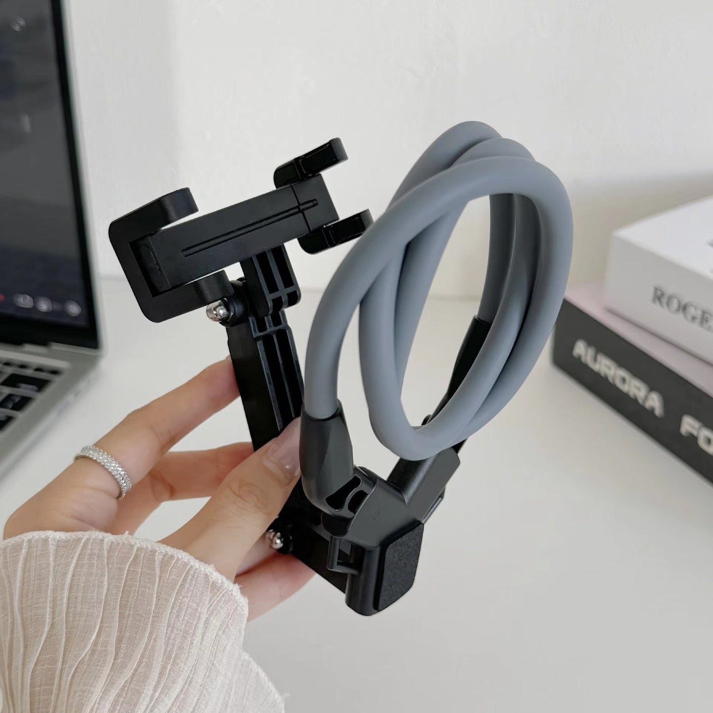 Flexible Neck Phone Holder – Hands-Free Mobile Mount